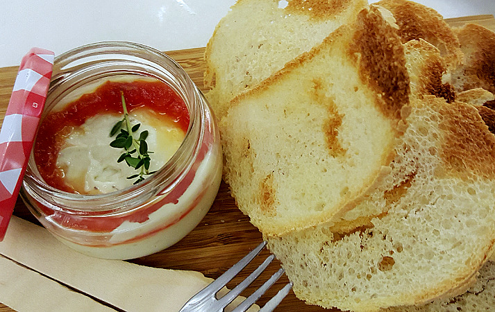 A tasty tapa of local artisanal cheese with a fruit relish at Arte de Cozina Antequers Andalucia Spain