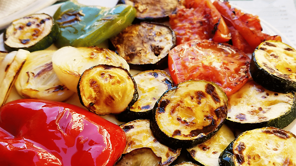 Malaga Spain for foodies, Verduras a la Plancha make a coulerful Mediterranean presentation
